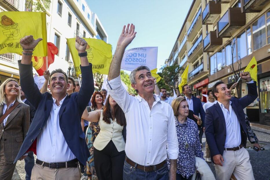 José Luís Carneiro com o candidato socialista a Espinho, Luís Canelas