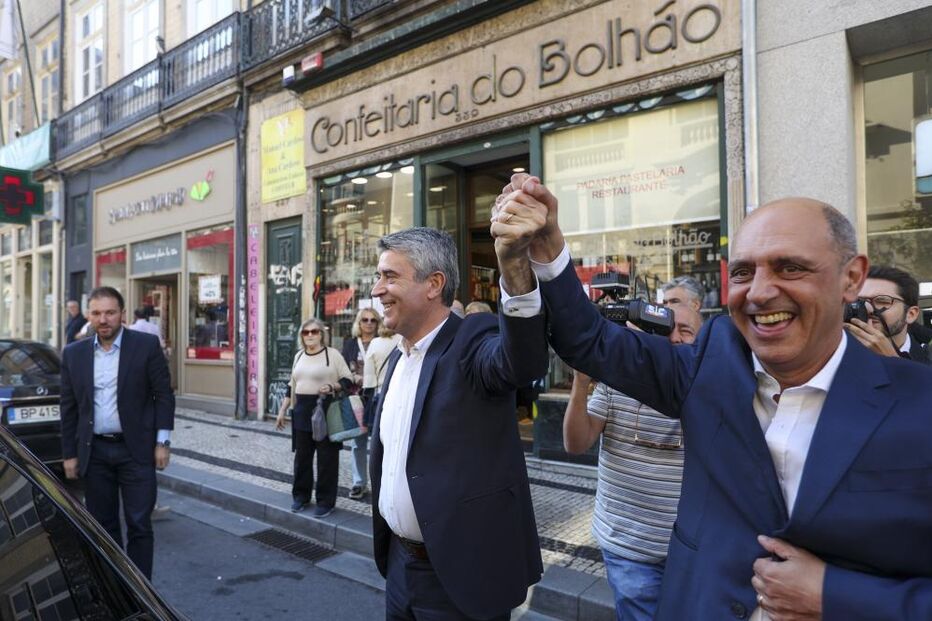 José Luís Carneiro e Manuel Pizarro