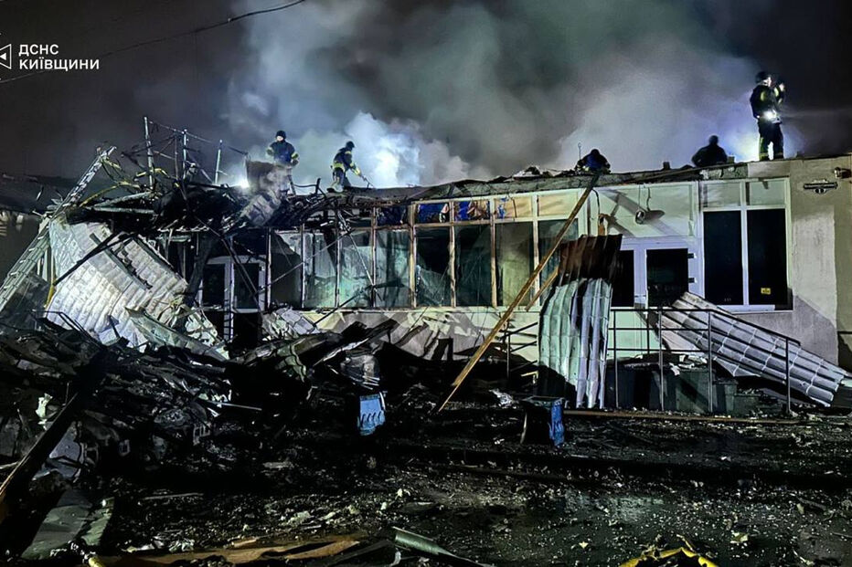 Ataques russos em Kiev, Zaporijia e Dnipro matam criança e ferem 12