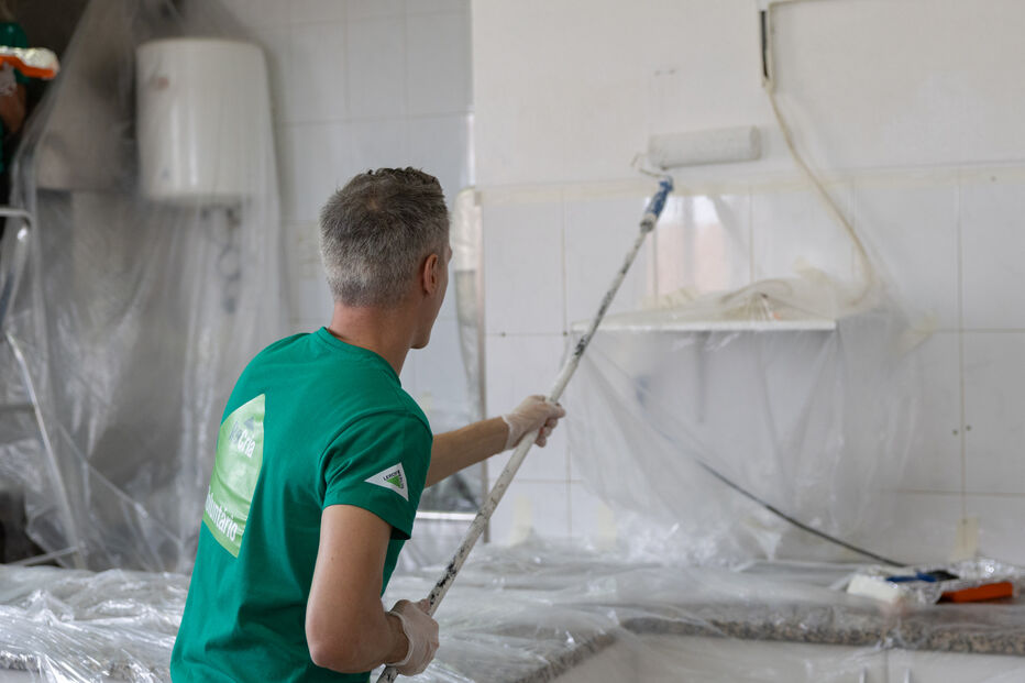 Voluntários da LEROY MERLIN e parceiros recuperam quartel de bombeiros na Ericeira