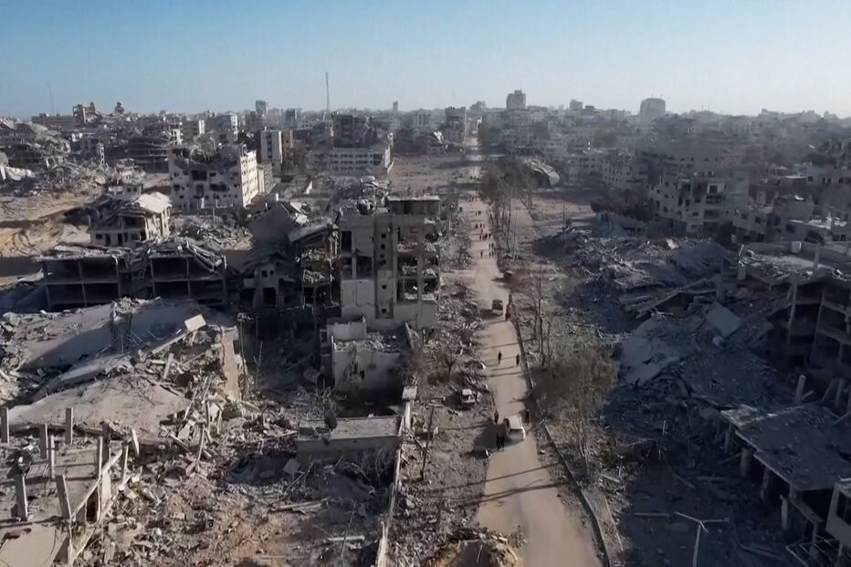 Imagens devastadoras revelam destruição massiva no sul da Cidade de Gaza 