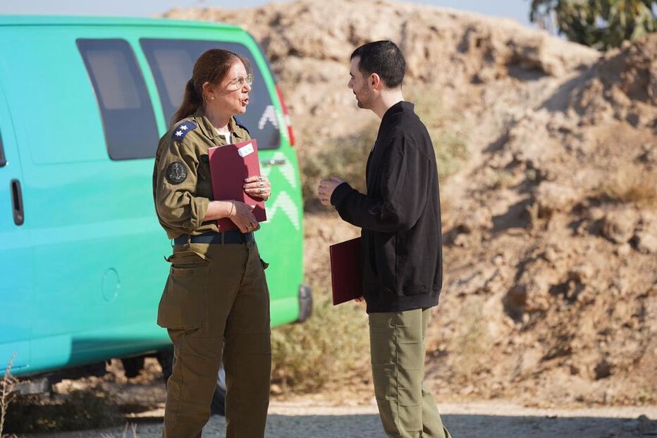 Reféns israelitas libertados pelo Hamas