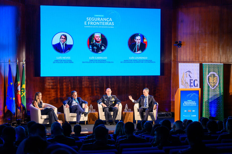 Debate sobre segurança e fronteiras com Luís Neves, Luís Carrilho e Luís Lourenço