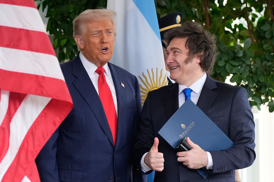 Trump e Milei juntos; EUA apoiam Argentina sob condição de vitória eleitoral