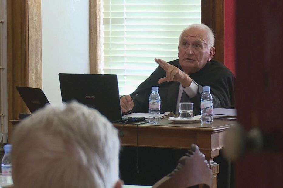 Capitão de Abril Pezarat Correia apoia candidatura de António Filipe à Presidência