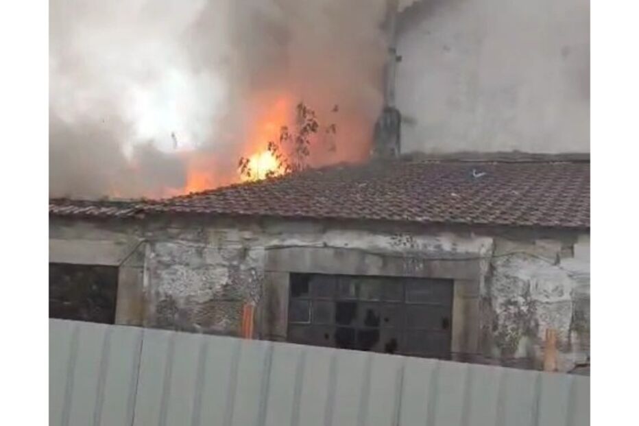 Incêndio mobilizou 24 operacionais