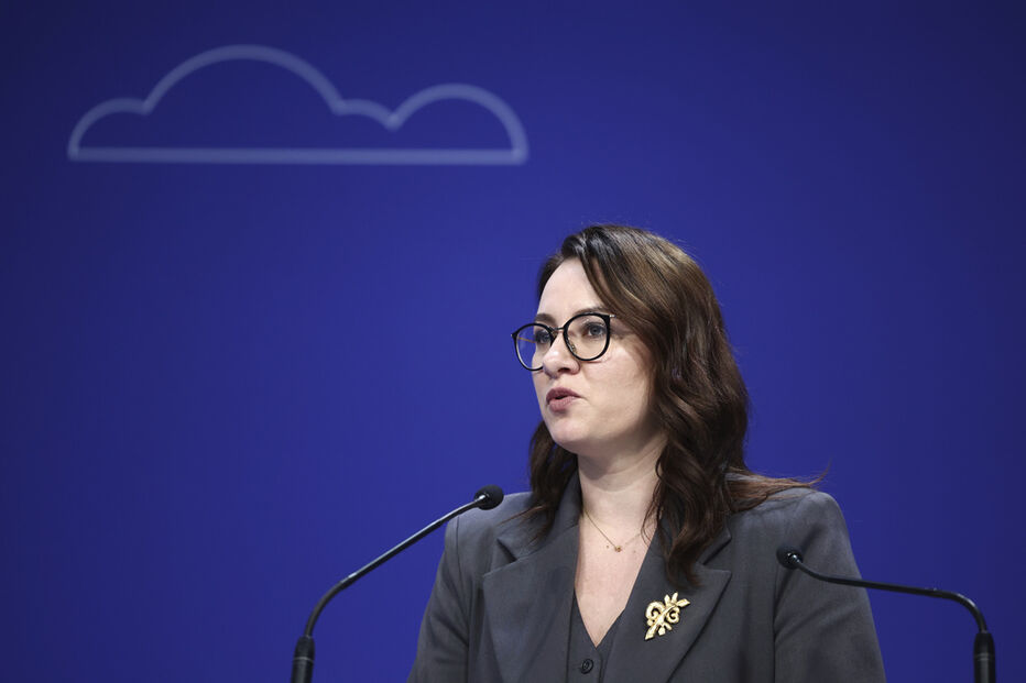 Yulia Sviridenko saúda sanções dos EUA contra petrolíferas russas