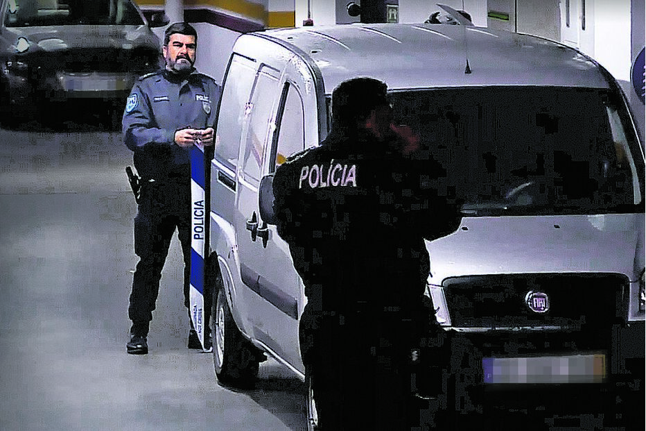 Homem assassinado por amante da mulher em dia de visita às filhas