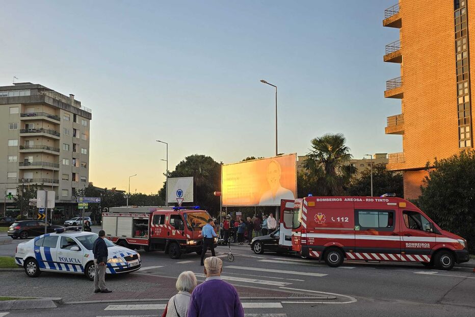 Jovem ferida em atropelamento numa passadeira em Rio Tinto