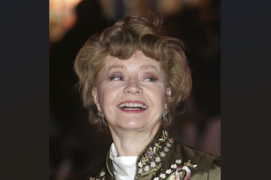 Prunella Scales