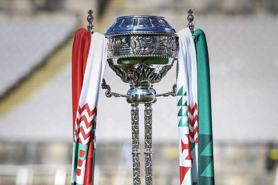 O troféu da Taça de Portugal no Jamor