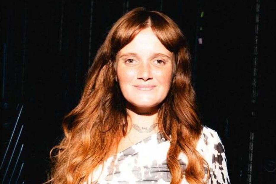 Carolina Deslandes conta como descobriu gravidez inesperada, prestes a ser mãe pela quarta vez