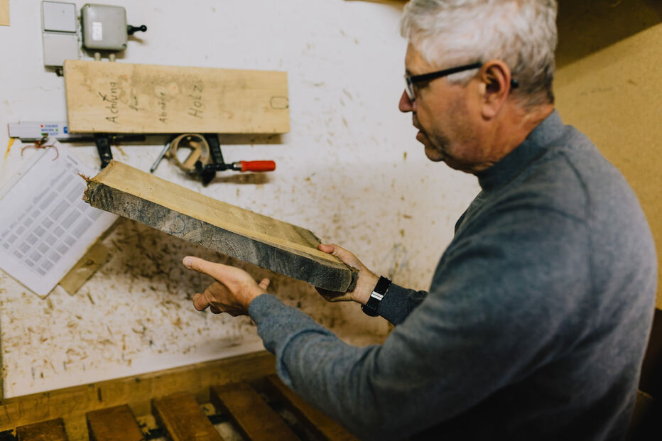 Aumento salarial na Alemanha beneficia milhões, com impacto nos custos laborais