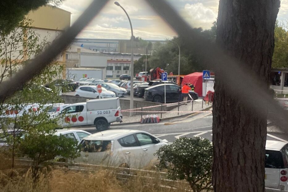 Derrame de ácido sulfúrico perto do Aeroporto de Lisboa mobiliza bombeiros e PSP