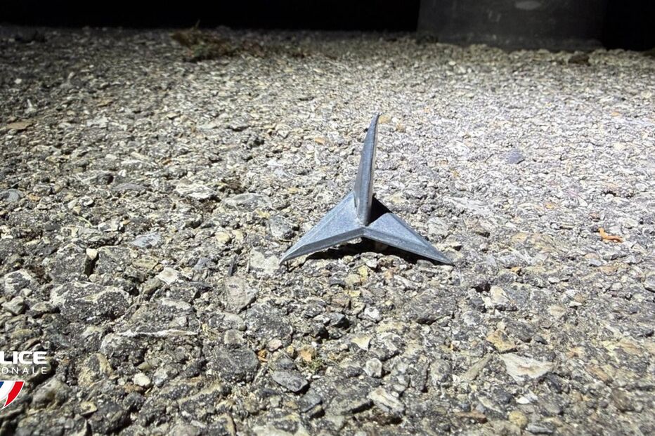 Narcotraficante usa estrepes romanos para travar polícia francesa durante perseguição rodoviária 