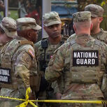 Dois militares da Guarda Nacional dos EUA morreram após serem baleados perto da Casa Branca 