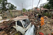 Tufão Kalmaegi causa mortos e inundações nas Filipinas