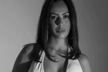 Ex-Miss Bumbum, Débora Dunhill, relata xenofobia em Portugal por usar camisola do Benfica