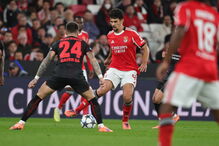 Benfica 0-0 Bayer Leverkusen | Está dado o apito inicial no Estádio da Luz