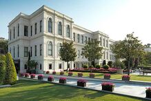 Mourinho deixa dívida de 747 mil € em hotel de Istambul após 15 meses