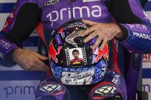 Capacete de Miguel Oliveira