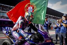 Miguel Oliveira diz adeus ao Mundial de velocidade após 15 épocas e 17 vitórias