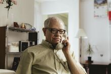 A solidão mata em silêncio: o programa que devolve vida a quem já se sentia esquecido