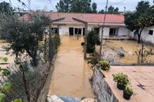 Associação de Proteção Civil responsabiliza câmara e junta pela morte de dois idosos em casa inundada no Seixal