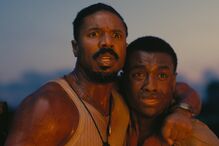 Michael B. Jordan e um colega parecem alarmados na temporada de Óscares