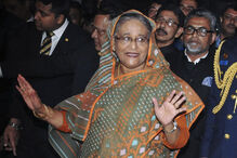 Ex-primeira-ministra do Bangladesh condenada à pena de morte