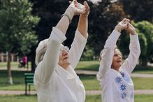 A solidão mata em silêncio: o programa que devolve vida a quem já se sentia esquecido