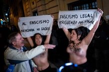 Madrid: ativistas protestam contra o fascismo no aniversário da morte de Franco