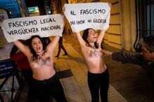 Ativistas protestam contra o fascismo em Madrid no aniversário da morte de Franco