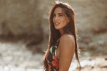 Gemma Camacho comenta romance com Cayetano Rivera e nega envolvimento com Iker Casillas