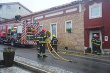 Bombeiros de Fátima em operação de combate a incêndio