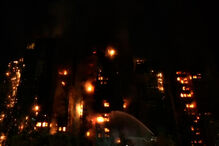 Quatro mortos e oito feridos em incêndio em prédio em Hong Kong