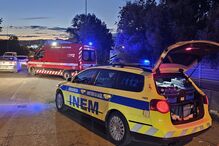 Motard morre abalroado por camião na CRIL. Operacionais no local