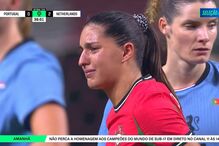 Kika Nazareth saiu lesionada e em lágrimas do particular com a Holanda