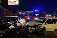 Colisão entre dois carros em Oliveira de Azeméis