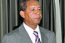 General angolano suspeito de usar filho para lavar fortuna