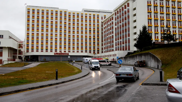 Bebé nasce no carro duas horas após mãe ter alta da maternidade de Coimbra