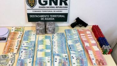 Dupla detida por suspeita de tráfico de droga em Albergaria-a-Velha fica em liberdade