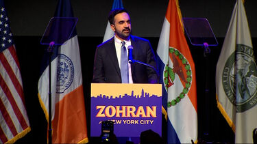 “Neste momento de escuridão política, Nova Iorque será a luz”: Zohran Mamdani eleito novo ‘mayor’ da cidade 