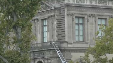 Auditoria revela que a palavra-passe do sistema de videovigilância do museu do Louvre no dia do ataque era...Louvre
