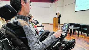 Aposta no emprego de pessoas com deficiência