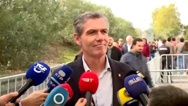 "É um dia de união. É um dia de votação": Noronha Lopes vai às urnas no estádio da Luz