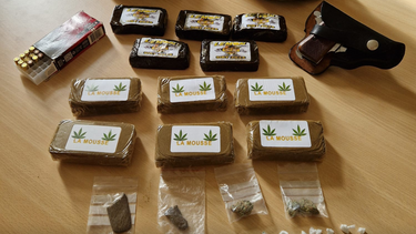 Guerra por bancas de sardinha assada nos Santos Populares leva PSP a traficantes de Alfama