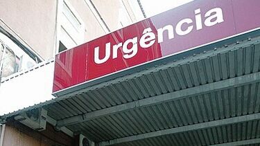 Homem esfaqueado durante assalto em Lisboa. Ladrões levaram fio de ouro