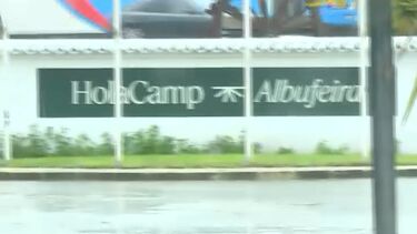 Um morto após passagem de tornado em Albufeira. Há mais de 20 feridos