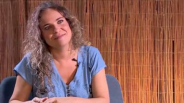 “Dá-me imenso gozo fazer”: Joana Espadinha sobre ser cantautora e compor canções para outros artistas  